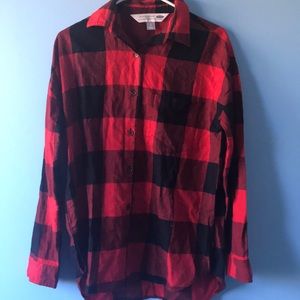 Small, Black and Red Old Navy Flannel. Never Worn.